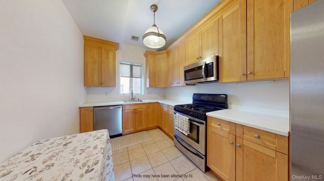 279 Prospect Avenue 3A, Brooklyn, NY 11215