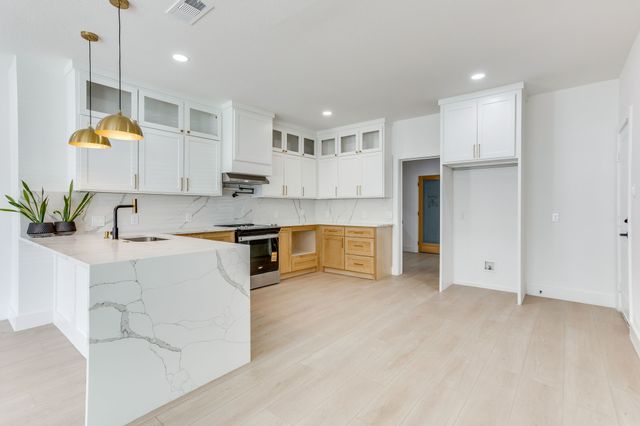 3828 Winfield Avenue, Fort Worth, TX 76109
