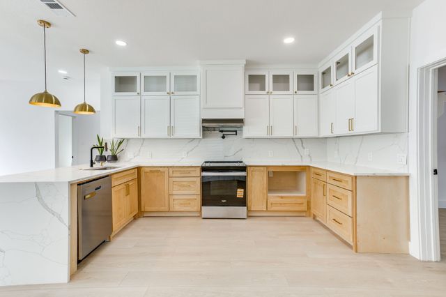 3828 Winfield Avenue, Fort Worth, TX 76109