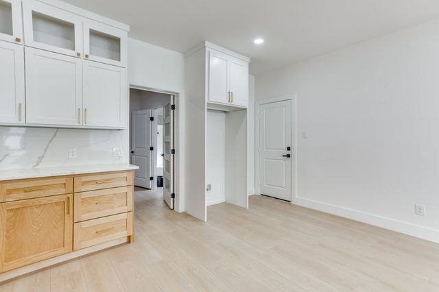 3828 Winfield Avenue, Fort Worth, TX 76109