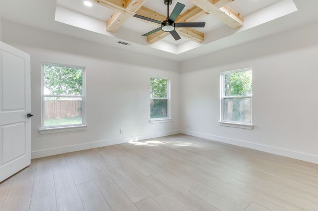 3828 Winfield Avenue, Fort Worth, TX 76109