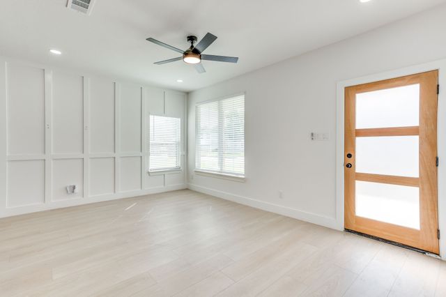 3828 Winfield Avenue, Fort Worth, TX 76109