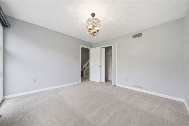 1432 Towne Square Dr, Mccandless, PA 15101