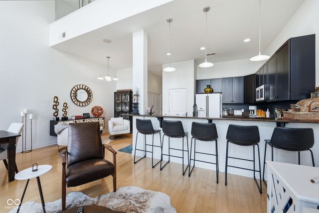 350 N Meridian Street 403, Indianapolis, IN 46204