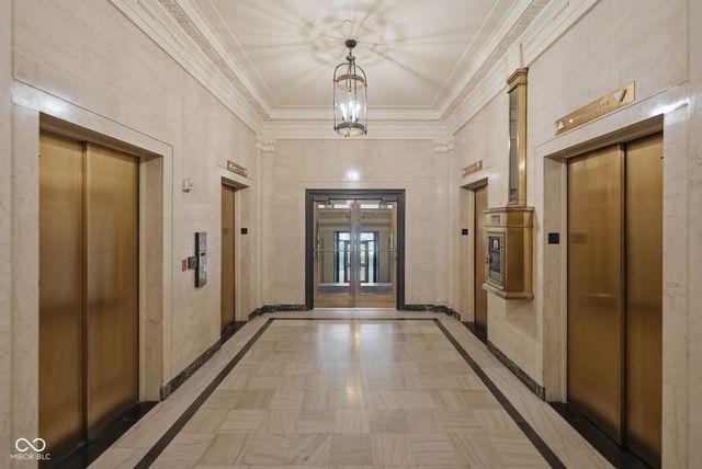 350 N Meridian Street 403, Indianapolis, IN 46204