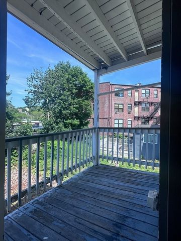 39 W Walnut Park 3, Boston, MA 02119