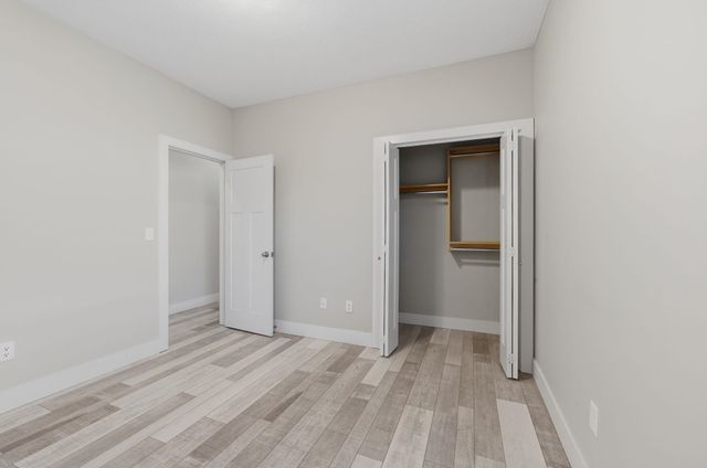 8104-8106 E 34th Ct S, Wichita, KS 67210