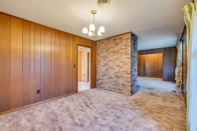 105 Wimberly Way, Bristol, TN 37620
