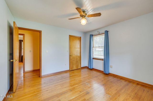 105 Wimberly Way, Bristol, TN 37620