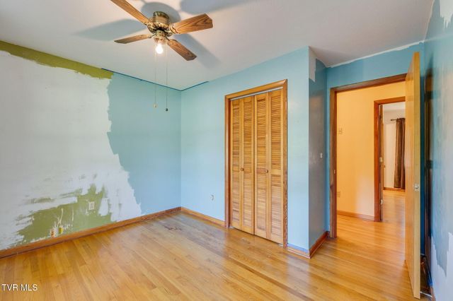 105 Wimberly Way, Bristol, TN 37620