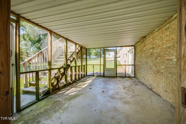 105 Wimberly Way, Bristol, TN 37620