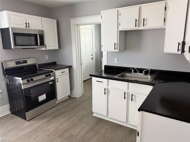 2712 Kecoughtan RD, Hampton, VA 23661