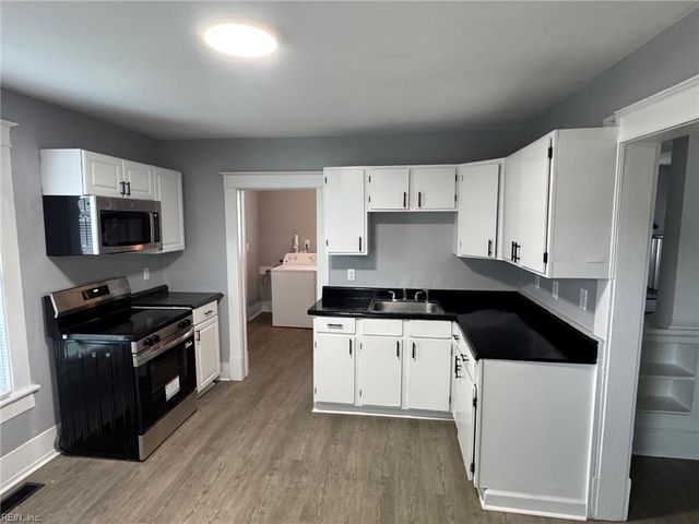 2712 Kecoughtan RD, Hampton, VA 23661