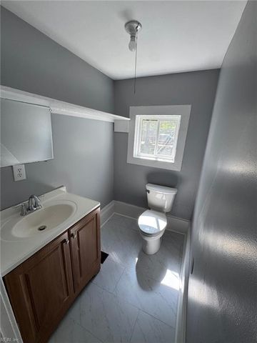 2712 Kecoughtan RD, Hampton, VA 23661