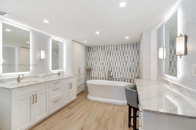 2200 S Ocean Lane 2205, Fort Lauderdale, FL 33316