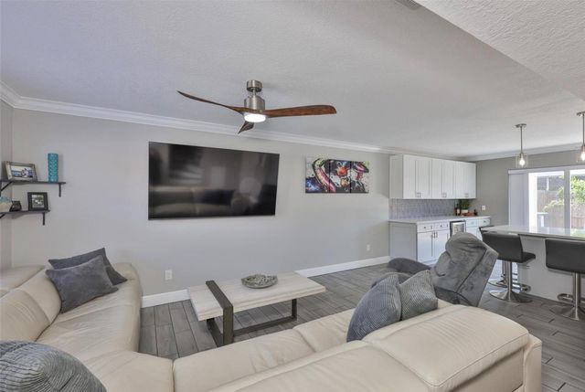 2011 S CAROLINA AVENUE, Tampa, FL 33629