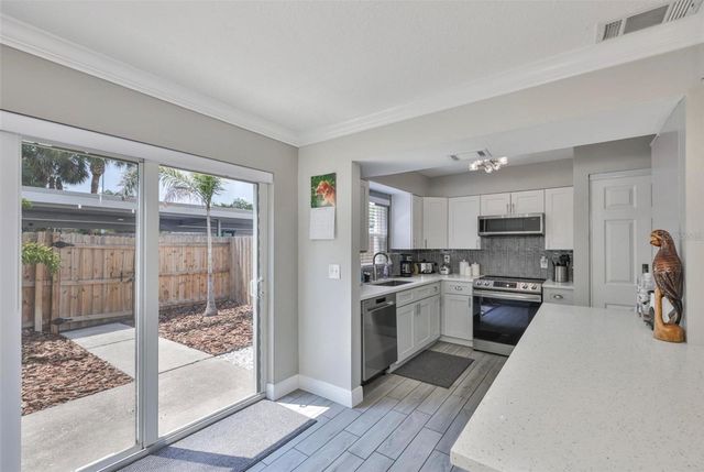 2011 S CAROLINA AVENUE, Tampa, FL 33629