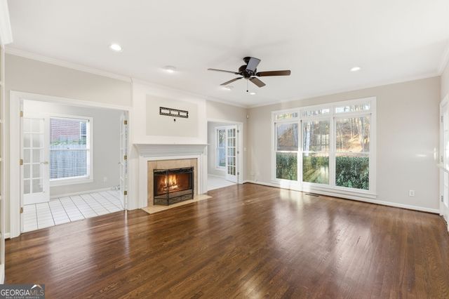 711 Chattahoochee Place, Gainesville, GA 30506