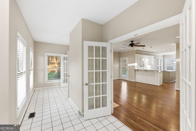 711 Chattahoochee Place, Gainesville, GA 30506