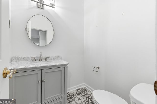 711 Chattahoochee Place, Gainesville, GA 30506