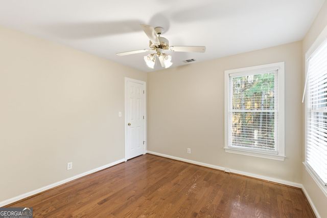 711 Chattahoochee Place, Gainesville, GA 30506