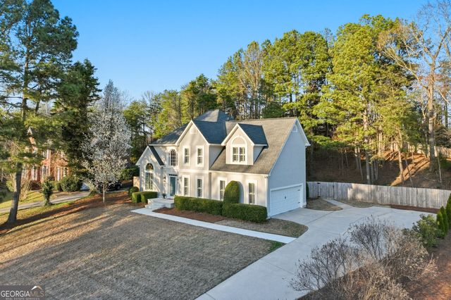 711 Chattahoochee Place, Gainesville, GA 30506