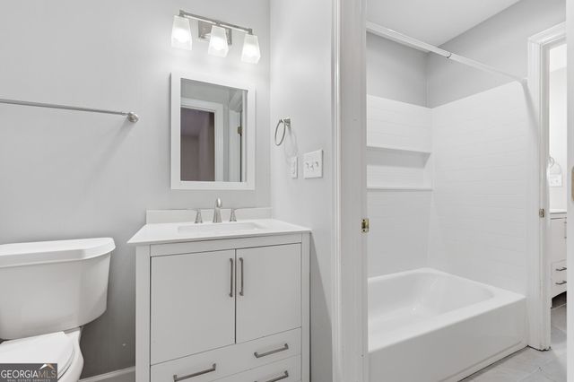 711 Chattahoochee Place, Gainesville, GA 30506