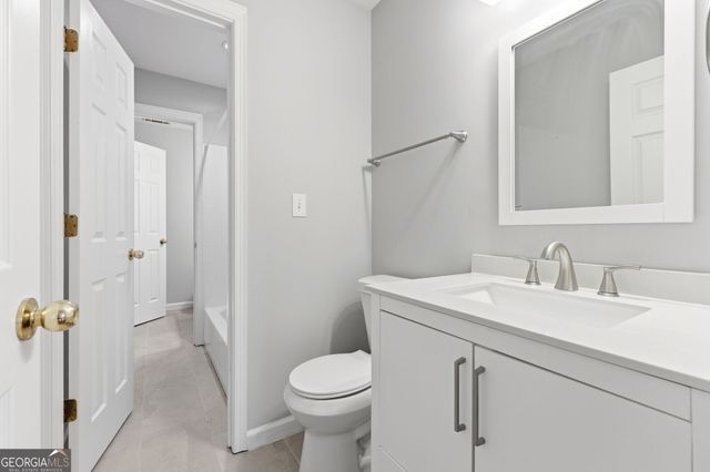 711 Chattahoochee Place, Gainesville, GA 30506