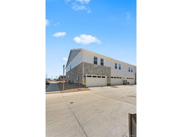 6545 N Nepal St, Aurora, CO 80019