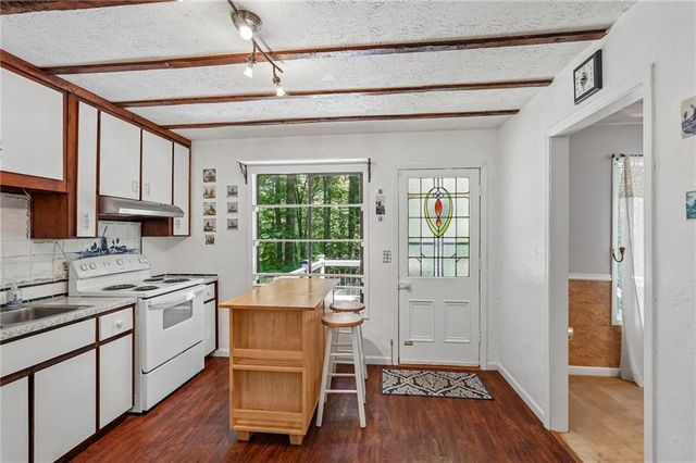 3045 Richmond Road, Woodstock, GA 30189