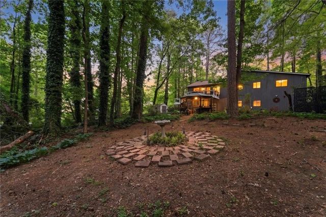 3045 Richmond Road, Woodstock, GA 30189