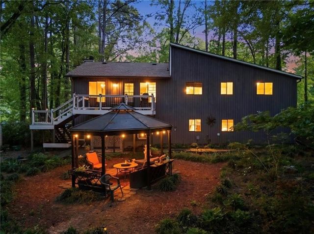 3045 Richmond Road, Woodstock, GA 30189