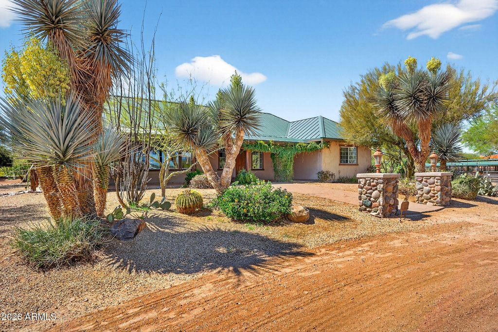 Image 14 of property listing at 28624 N 141st Street, Scottsdale, AZ 85262