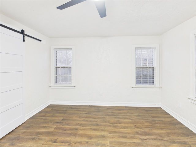 1129 NW Maple Ave, Lawton, OK 73507