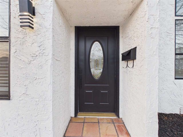 1129 NW Maple Ave, Lawton, OK 73507