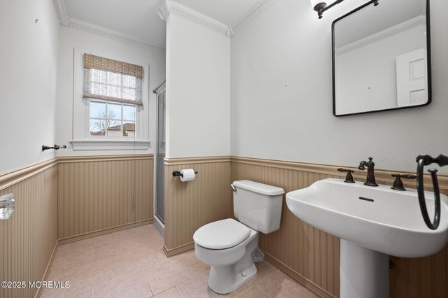 41 Thomas Drive, Manalapan, NJ 07726