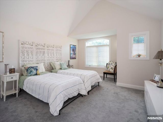 6 Westminster Way, Pomona, NY 10970
