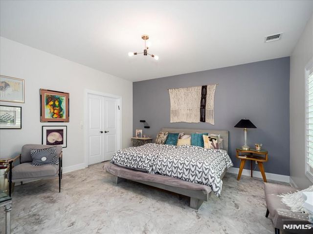 6 Westminster Way, Pomona, NY 10970