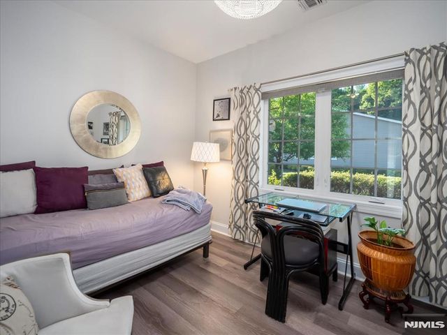 6 Westminster Way, Pomona, NY 10970