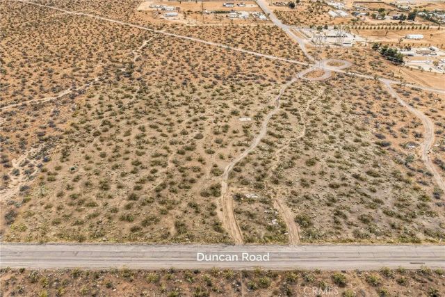 1 Duncan Rd, Phelan, CA 92371