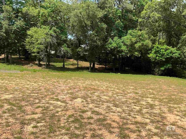 148 Augusta Court, Fairhope, AL 36532