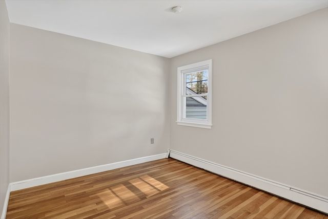 10 Independence Dr, Burlington, MA 01803