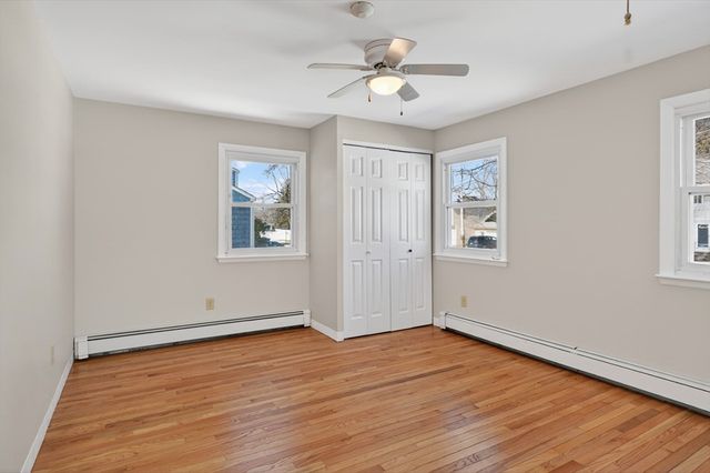 10 Independence Dr, Burlington, MA 01803