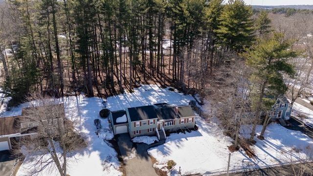 10 Independence Dr, Burlington, MA 01803