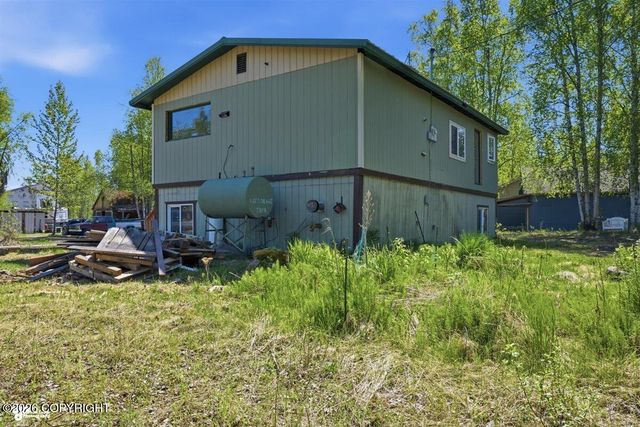 1772 S Simms Road, Big Lake, AK 99652