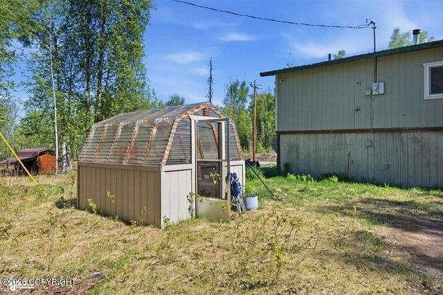 1772 S Simms Road, Big Lake, AK 99652