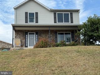 4798 GRAY HAWK DRIVE #17, Waynesboro, PA 17268