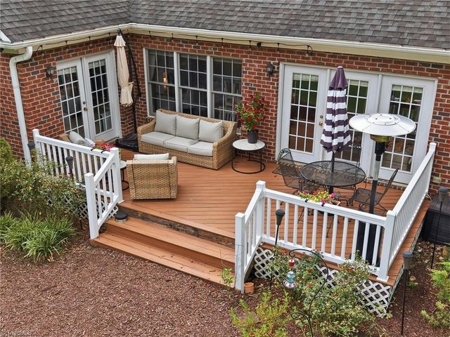 7502 Summersun Drive, Browns Summit, NC 27214