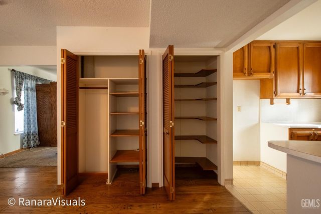 3901 Noel Pl., Bakersfield, CA 93306