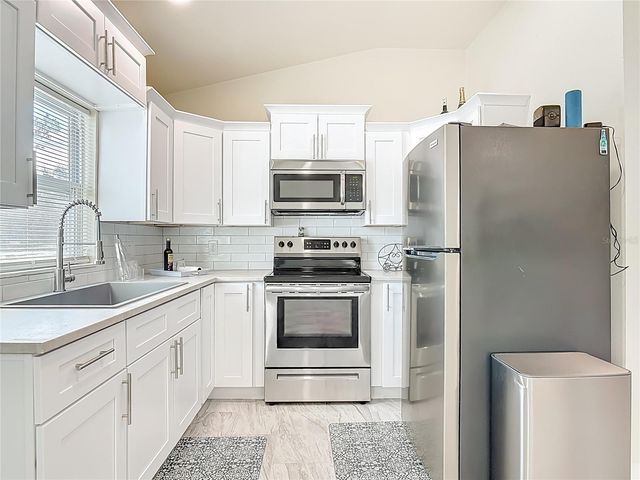 1875 OLD DAYTONA ROAD, Deland, FL 32724